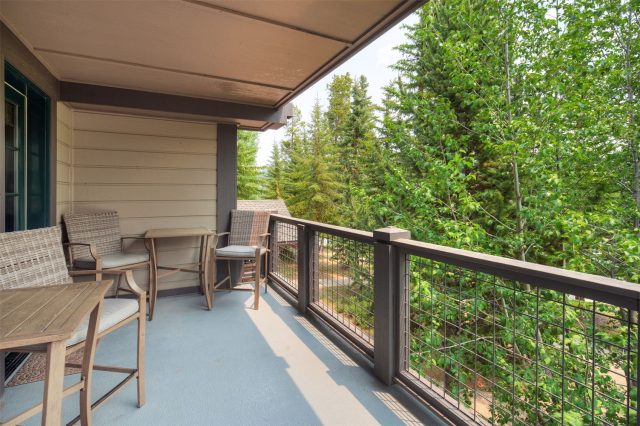 Condo in Mountain Thunder Lodge, Breckenridge, CO — photo 6 (MLS S1069747)