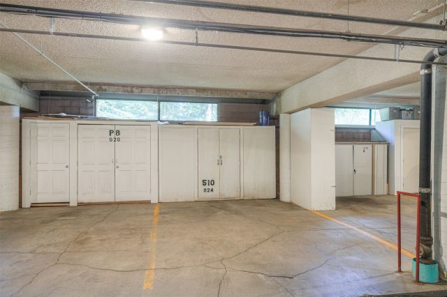 455 Village Road 510 photo 23