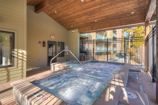 455 Village Road 510 photo 31