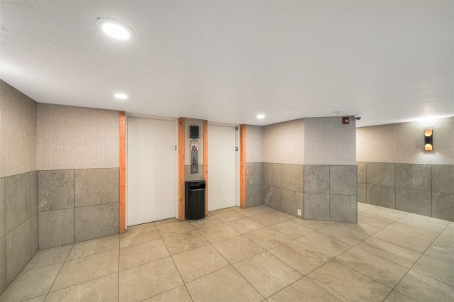 455 Village Road 510 photo 34