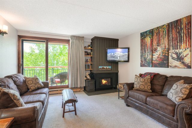 455 Village Road 510 photo 5