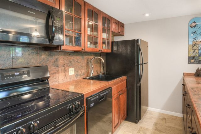 455 Village Road 510 photo 8
