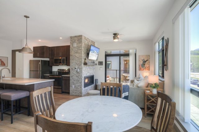 37 W 4th Street 205e photo 11