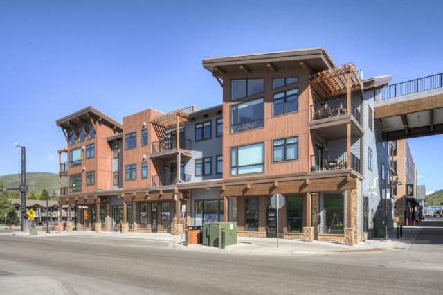 37 W 4th Street 205e photo 35