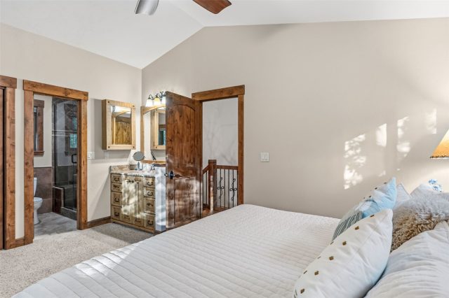773 Hunters Circle photo 26