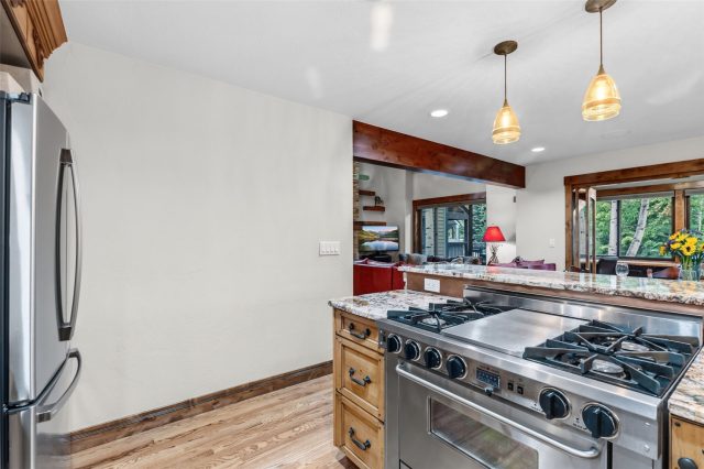 773 Hunters Circle photo 35