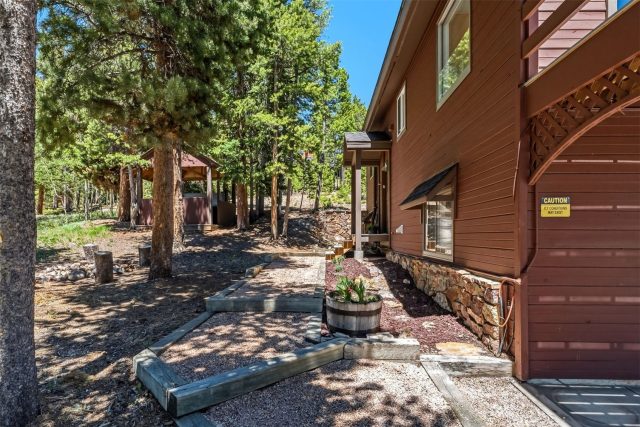 1233 Baldy Road photo 32