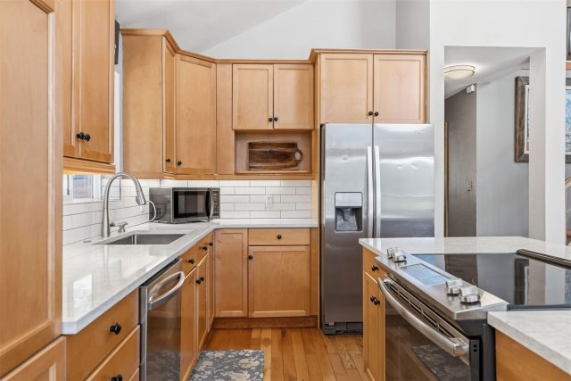 Duplex in Woodmoor At Breckenridge Sub, Breckenridge, CO — photo 6 (MLS S1069766)