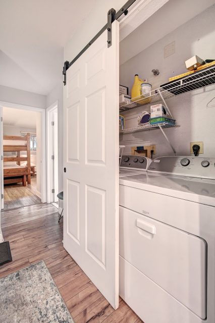 32 Corinthian Circle 102 photo 24
