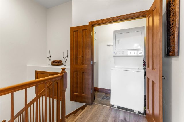 34 Highfield Trail 311 photo 18