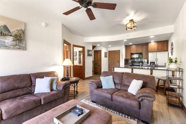 34 Highfield Trail 311 photo 9