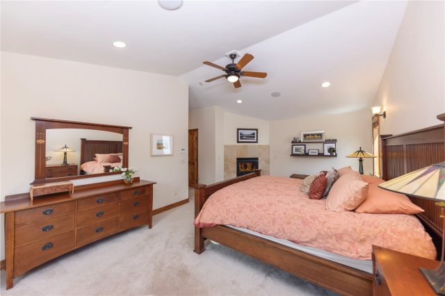 307 Teller Street D photo 17