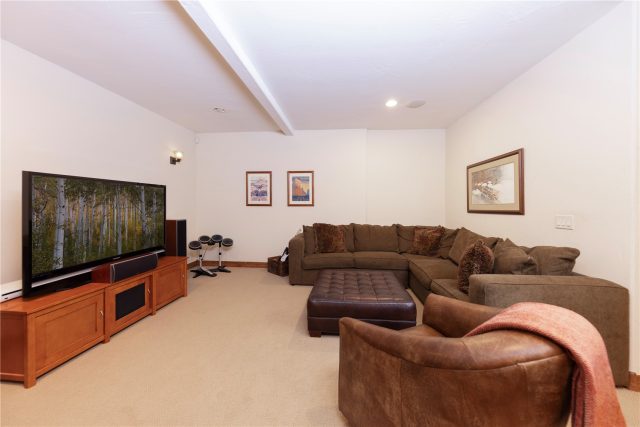 307 Teller Street D photo 26
