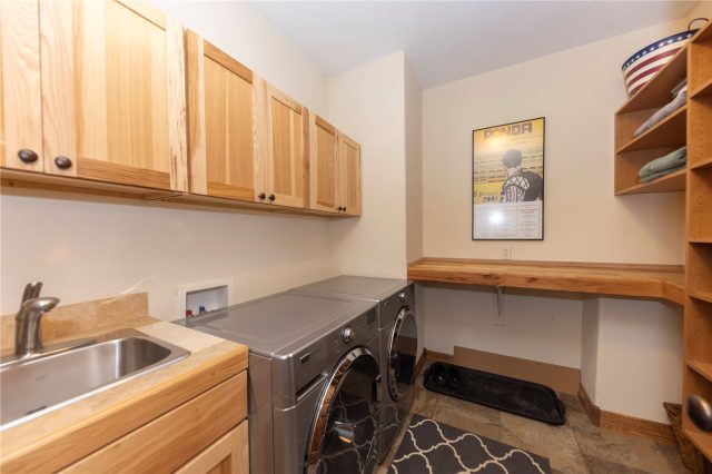 307 Teller Street D photo 33