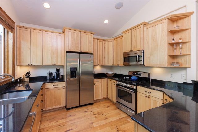 307 Teller Street D photo 6