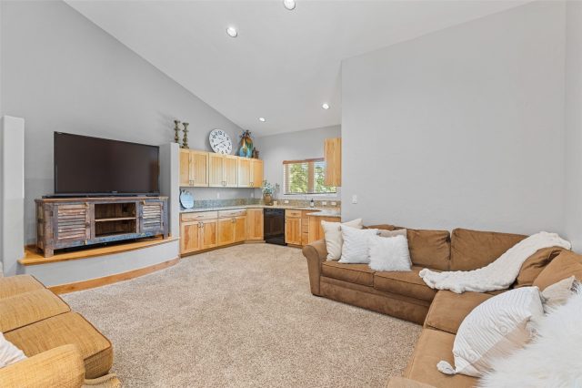 180 Emmett Lode Road photo 22