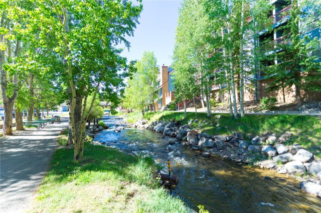 111 Ski Hill Road A photo 24