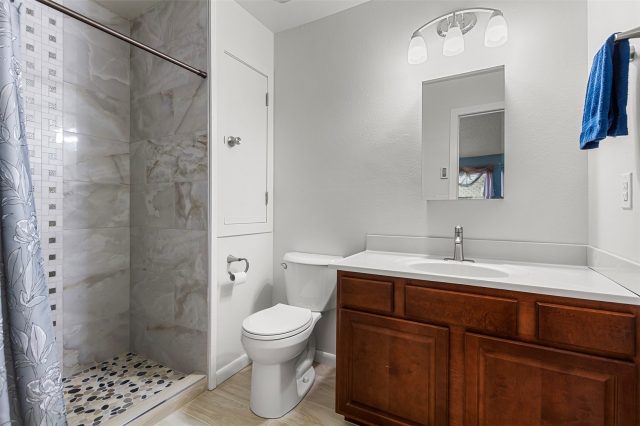 123 Burgundy Circle 123 photo 10