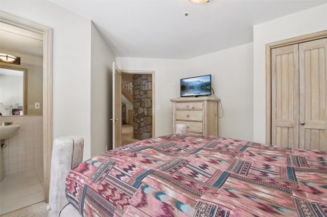 655 White Cloud Drive photo 30