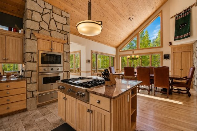 Home in Eagles View Sub, Breckenridge, CO — photo 3 (MLS S1069802)