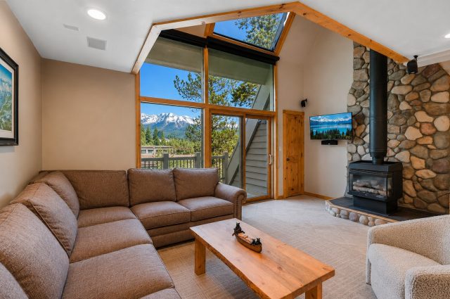 Condo in Miners Candle Condo, Breckenridge, CO — photo 2 (MLS S1069804)
