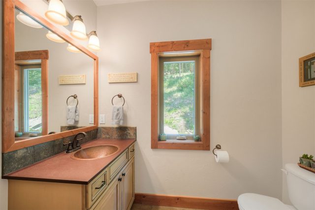 621 Doris Drive photo 13