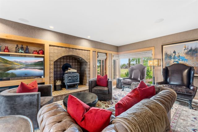 204 Clover Lane photo 36