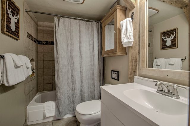 600 S Park Avenue 218 photo 18