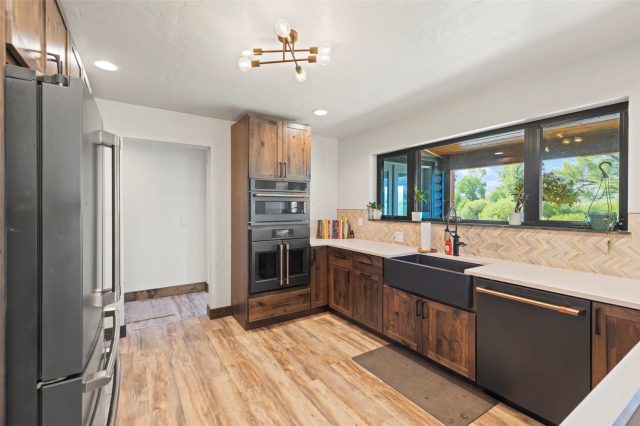366 Slate Creek Road photo 16