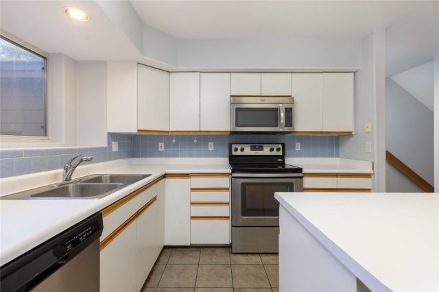 77 Corinthian Circle 77 photo 8