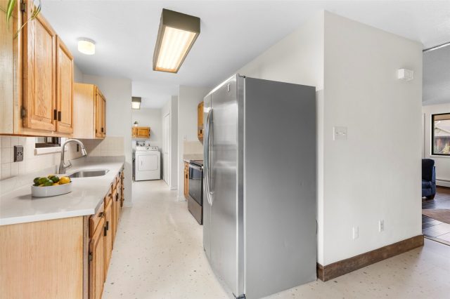 Duplex in Wildernest Sub, Silverthorne, CO — photo 5 (MLS S1069832)