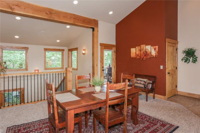 503 S 6th Avenue A photo 10