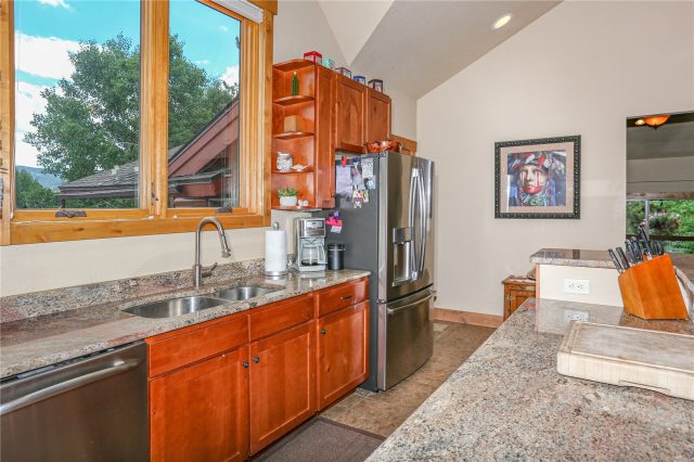 Duplex in Frisco Town Sub, Frisco, CO — photo 6 (MLS S1069833)