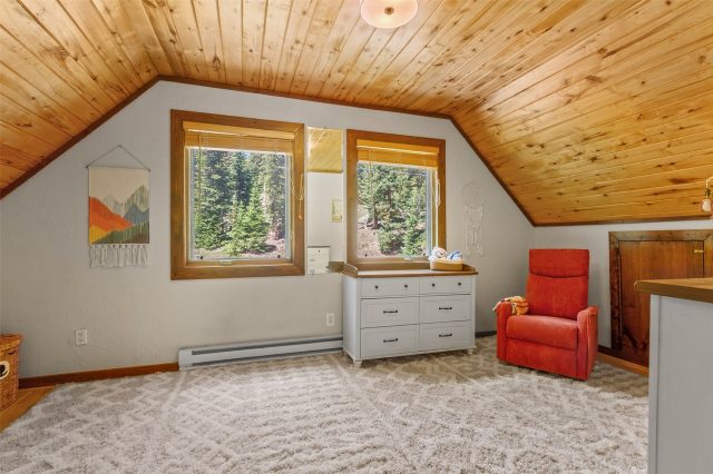 16 Bemrose Trail photo 17