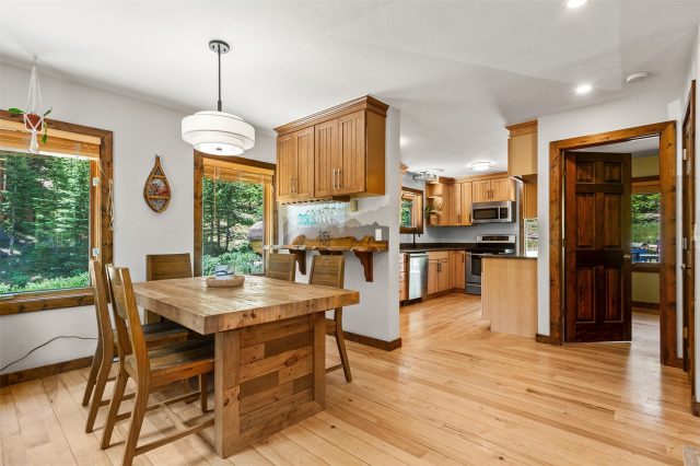 16 Bemrose Trail photo 7