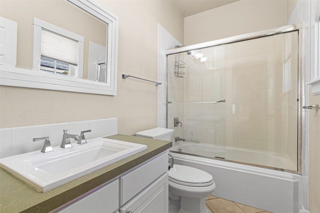 67 Cedar Green photo 23
