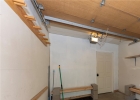 140 Creekside Drive E photo 26