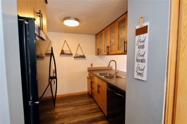 85 Wheeler Place 201 photo 17