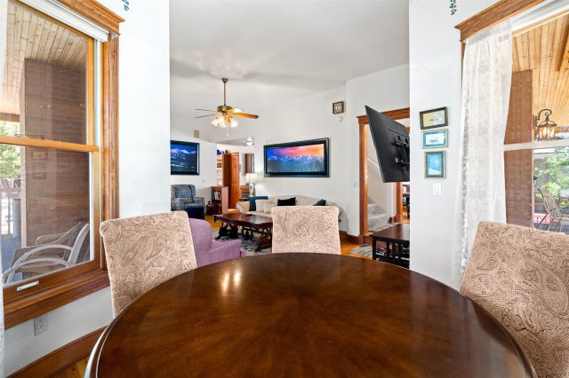 307 S High Street photo 16