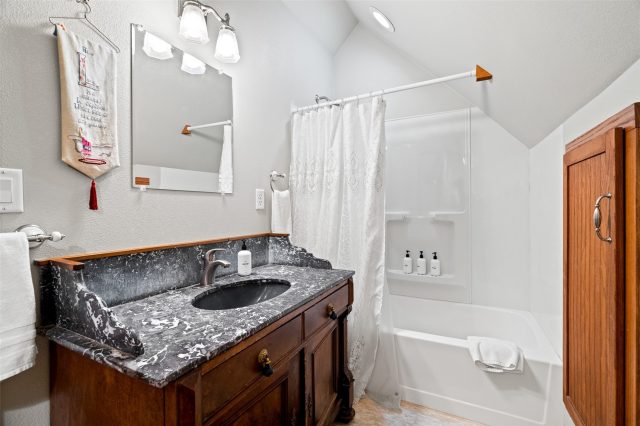 307 S High Street photo 43