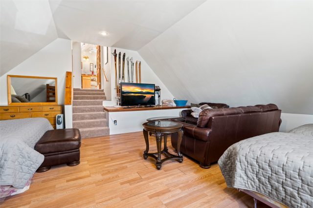 307 S High Street photo 47