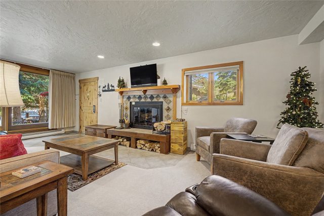 22300 Us Highway 6 1725 photo 7