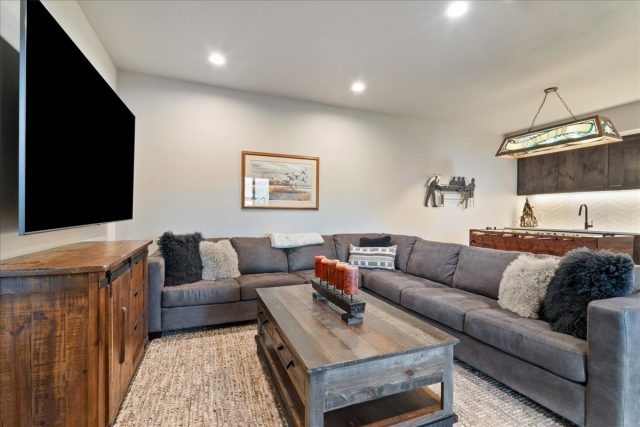 230 Telluride Court photo 40