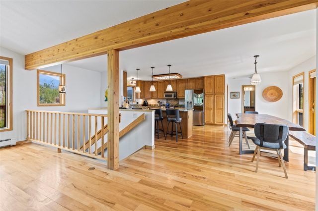 1139 Emerald Road photo 18
