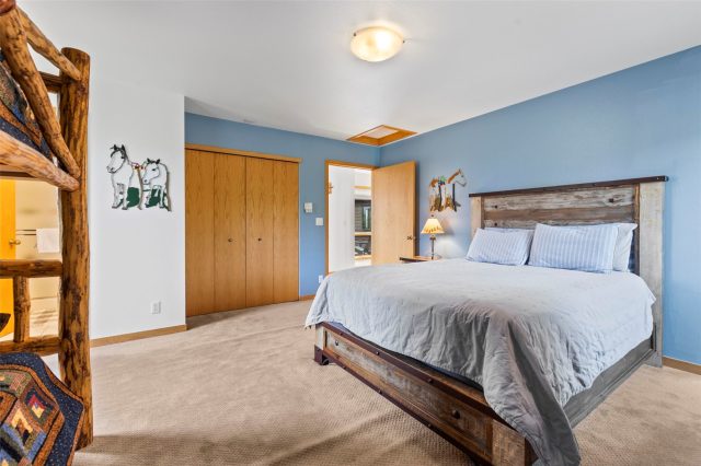 1139 Emerald Road photo 37