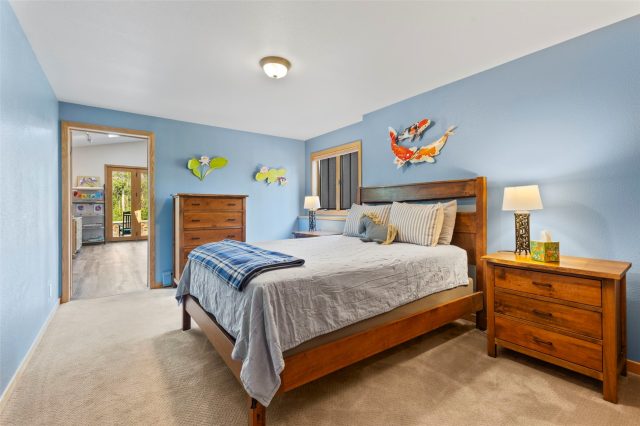 1139 Emerald Road photo 41