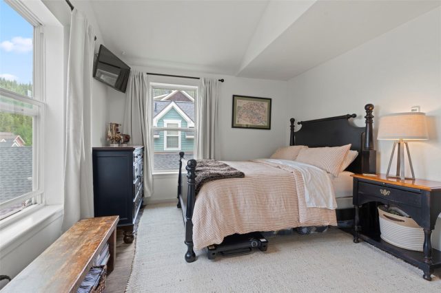48 Cedar Green Court photo 22