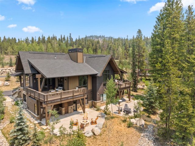 Duplex in Rivers Edge, Breckenridge, CO — photo 3 (MLS S1069906)
