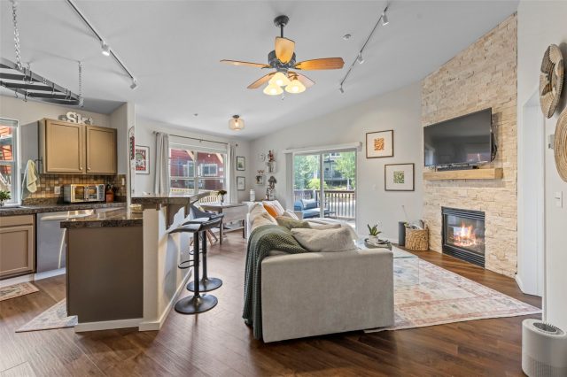 Condo in Prospector Village, Silverthorne, CO — photo 3 (MLS S1069907)