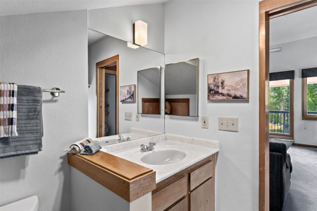 150 Tennis Club Road 1620 photo 11